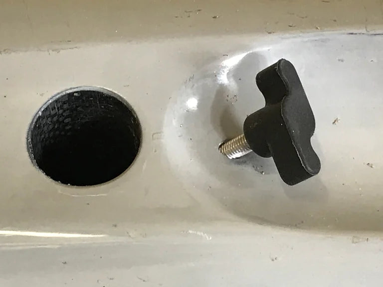 Puakea OC1 Ama Thumb Screw